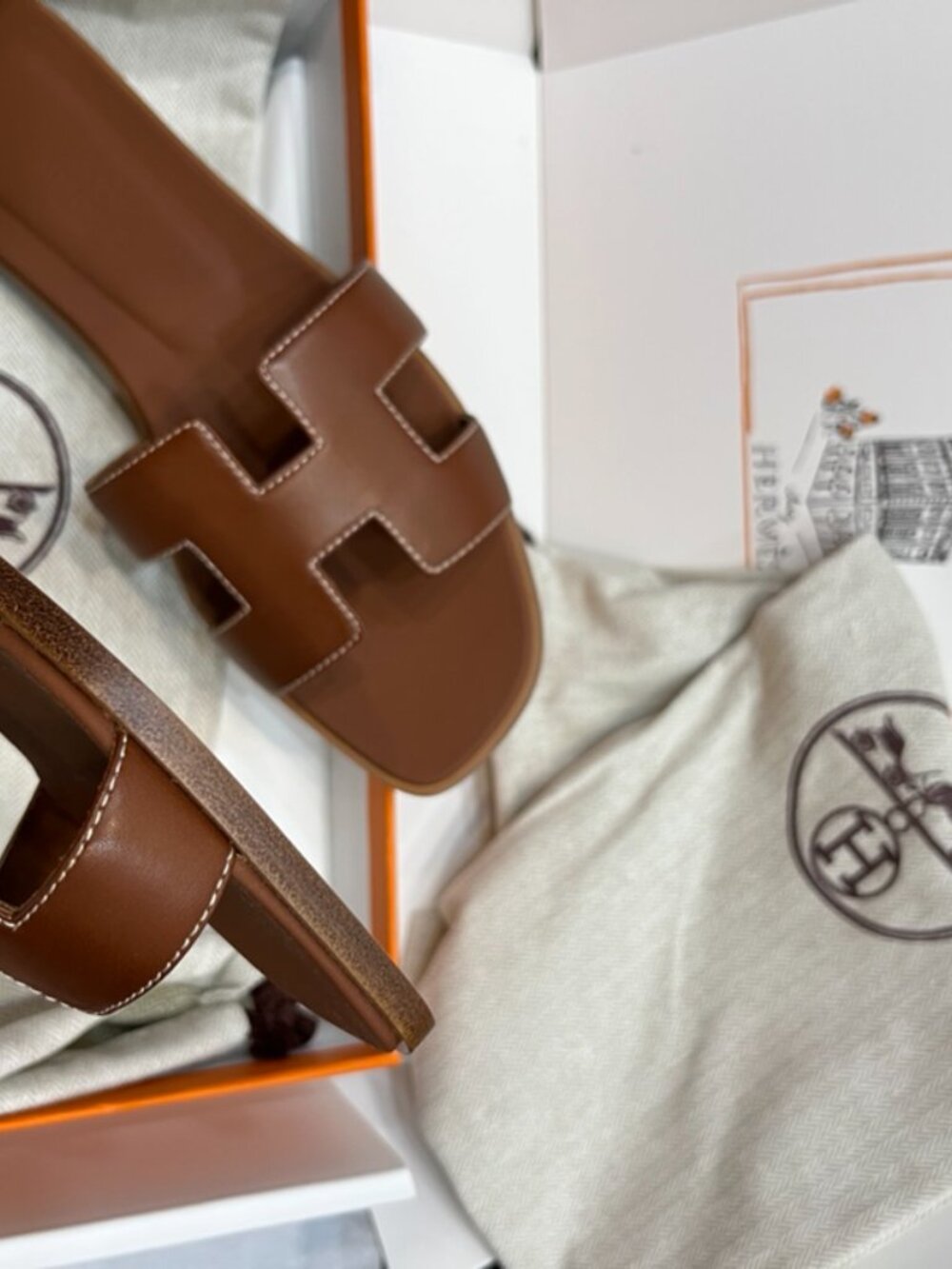 Hermès Oran H-Shaped Sandals - Picture 8 of 9